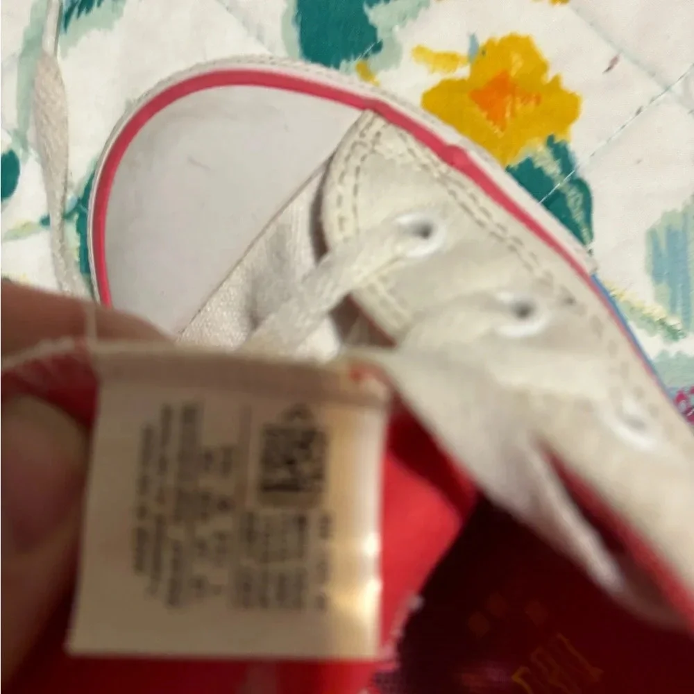 Converse All Star Ox Junior Girls Shoes Size 1 White Pink Chuck Taylor 668484F